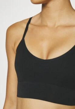 Brassières De Sport À Maintien Léger - Black 13 Brassières De Sport À Maintien Léger - Black -Even&Odd 04ab86c8b11541aabff9c00478b5c7c7