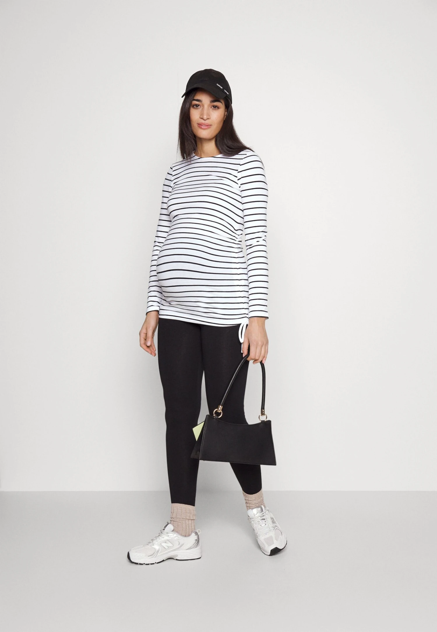 T-Shirt À Manches Longues - White/Black 4 T-Shirt À Manches Longues - White/Black – Image 2