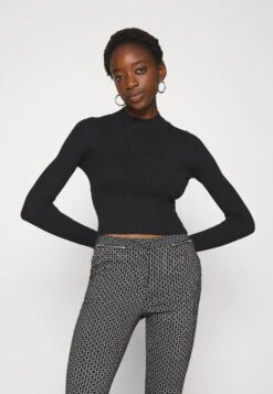 Even&Odd 2 Pack - Pullover - Black/White 12 Even&Odd 2 Pack - Pullover - Black/White -Even&Odd 104210003eb045fc9abf59f2acf8adca