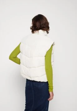 Even&Odd Veste Sans Manches - Off-White 10 Even&Odd Veste Sans Manches - Off-White -Even&Odd 15cee72a05954e95816e9a12d1c34d26