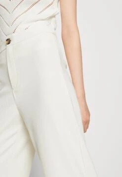 Even&Odd Pantalon Classique - Off-White 13 Even&Odd Pantalon Classique - Off-White -Even&Odd 16f5221d038c404f94b9e648fbaa7c68