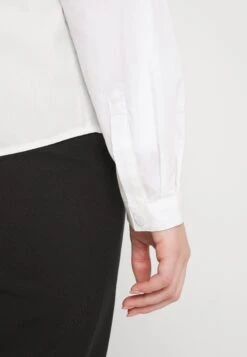 Even&Odd Blouse - White -Even&Odd 195e0e8e45754fd88ad72ac45667e951