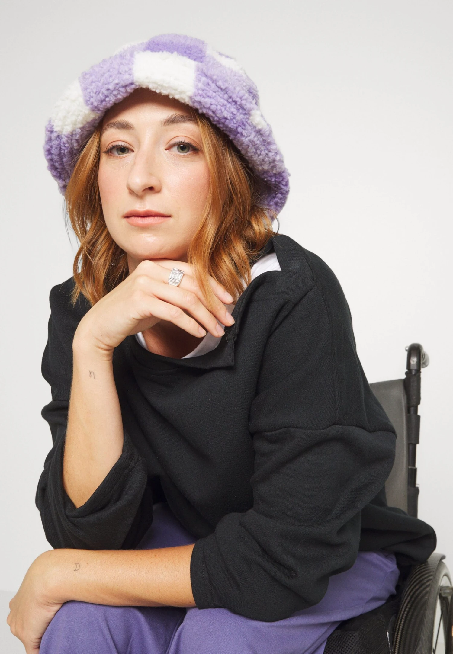 Even&Odd Sweatshirt - Black 7 Even&Odd Sweatshirt - Black – Image 5