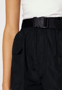 Even&Odd Short - Black 11 Even&Odd Short - Black -Even&Odd 1b409b9fc7cb429897cf7fbb32b98c26