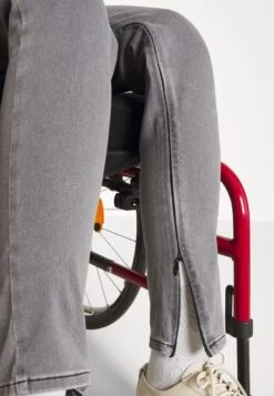 Even&Odd Jeans Skinny - Grey Denim 19 Even&Odd Jeans Skinny - Grey Denim -Even&Odd 33ea39d6e183447d92fe621070e8939b