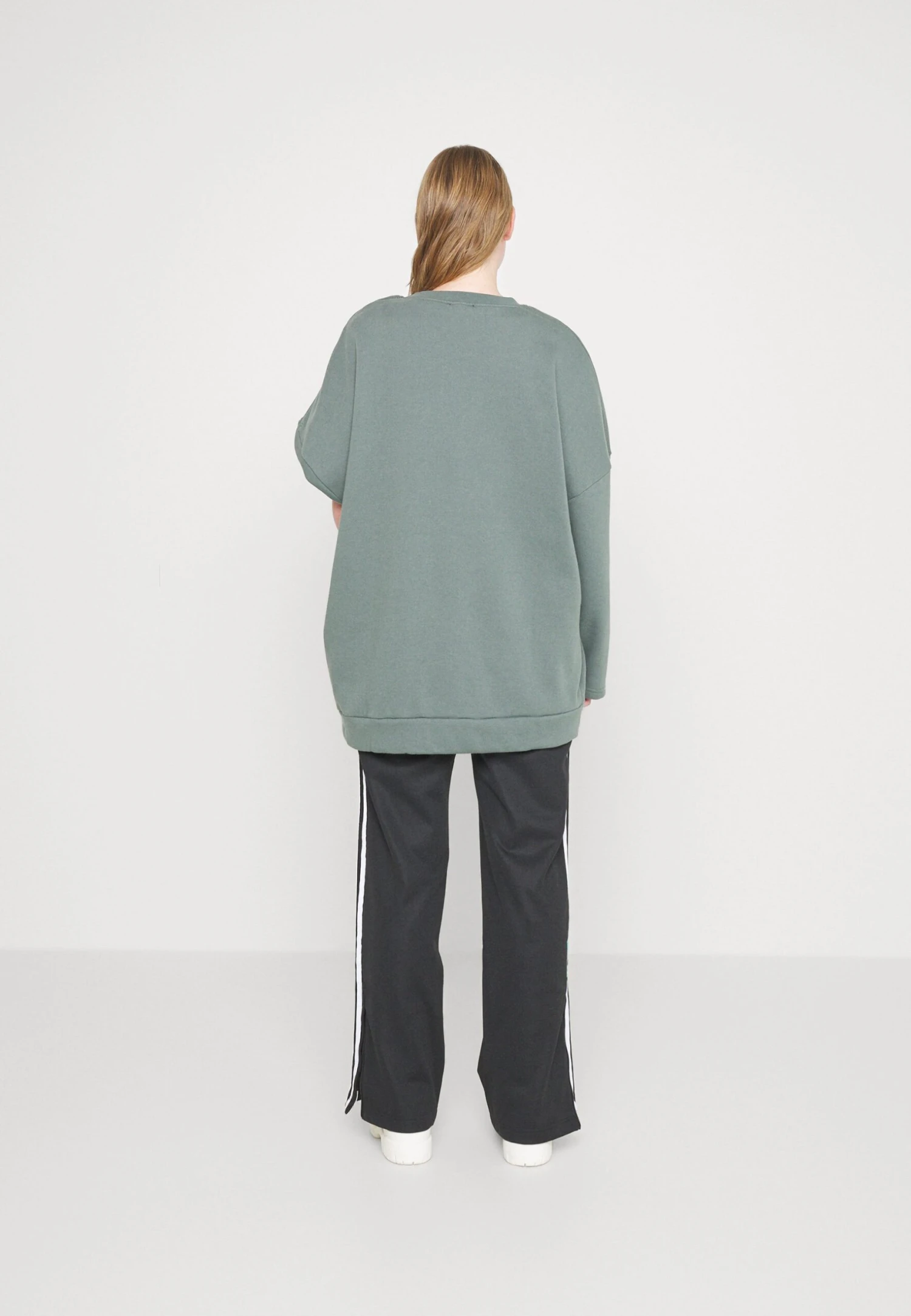 Even&Odd Sweatshirt - Green 6 Even&Odd Sweatshirt - Green – Image 4