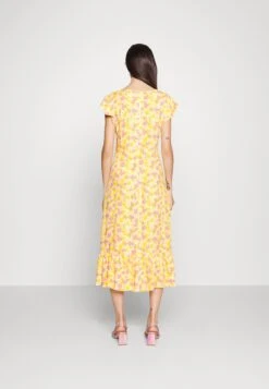 Even&Odd Robe De Jour - Yellow -Even&Odd 3a601c8b921743e1933be84b05479dc4