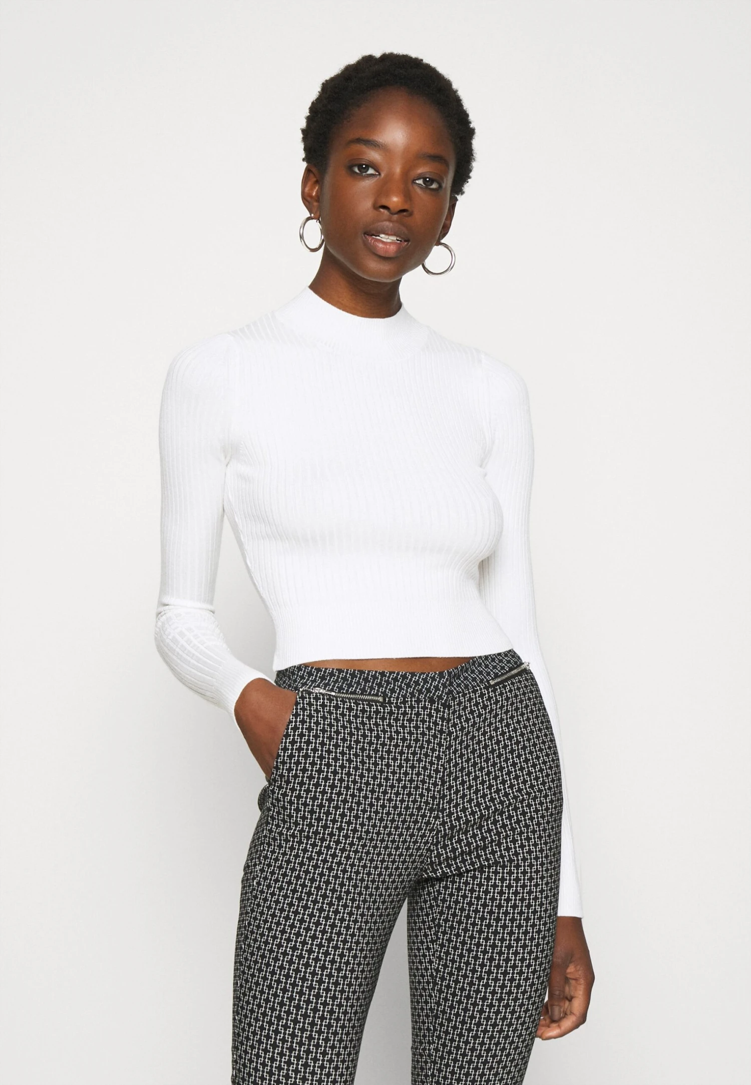 Even&Odd 2 Pack - Pullover - Black/White 5 Even&Odd 2 Pack - Pullover - Black/White – Image 3