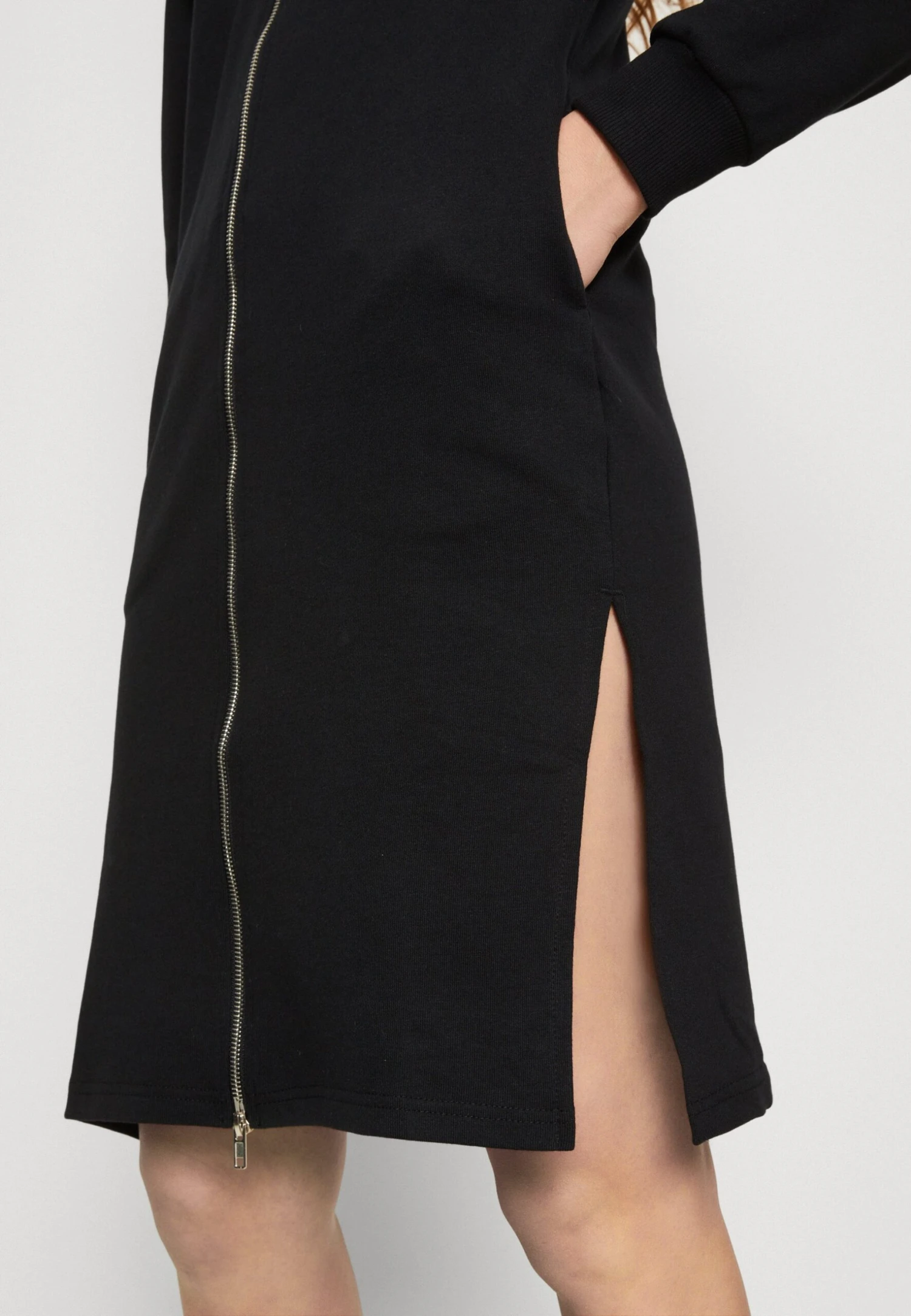 Even&Odd Extra Long Jacket - Sweat Zippé - Black 8 Even&Odd Extra Long Jacket - Sweat Zippé - Black – Image 6