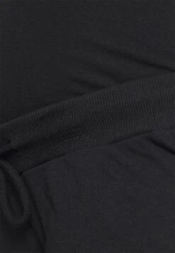 Short - Black - Mottled Grey 11 Short - Black - Mottled Grey -Even&Odd 5bf49599104a4aefbd2193d0b0924e00