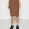 Pencil Skirt With Slit - Jupe Crayon - Brown