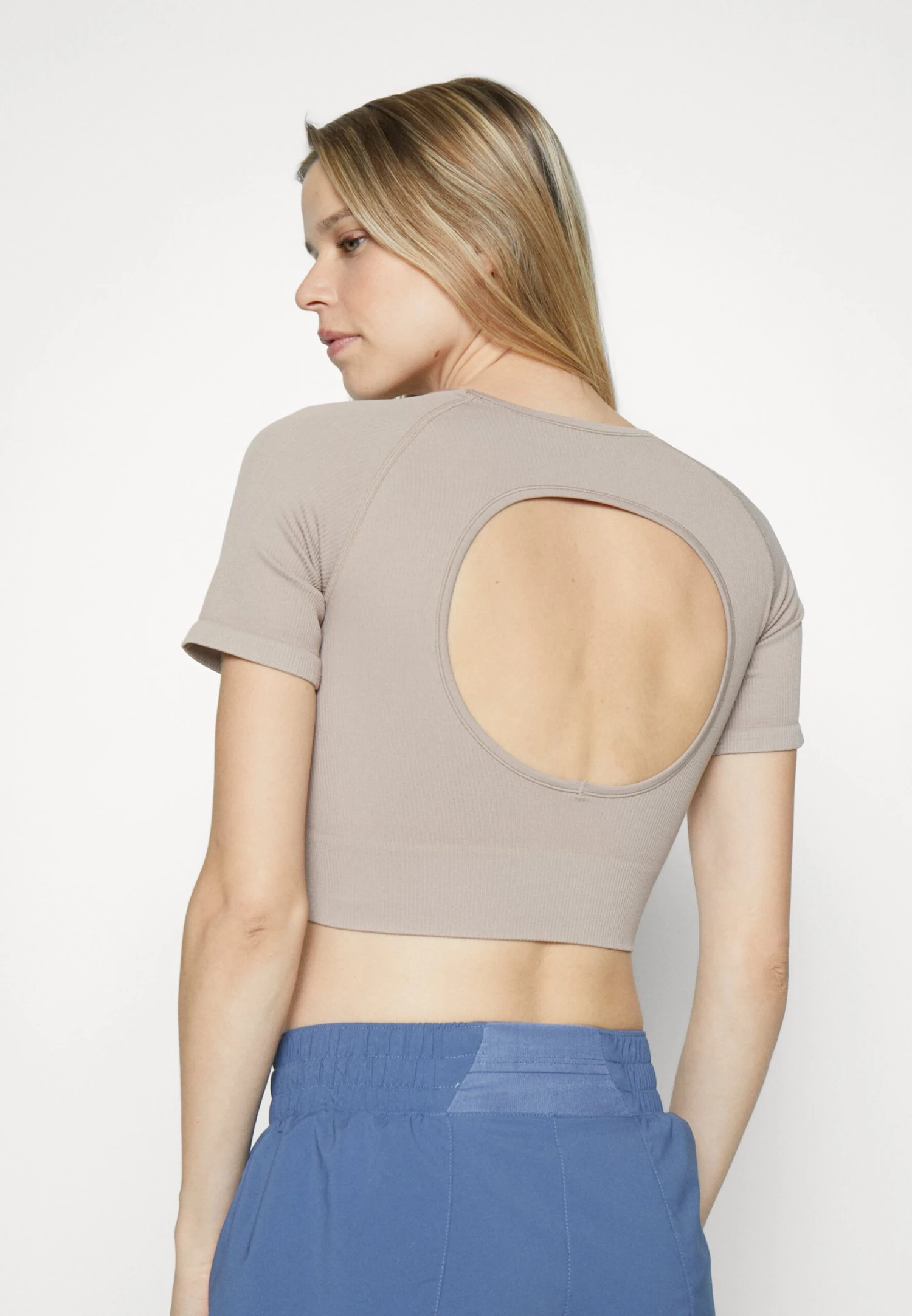 T-Shirt Imprimé - Taupe 6 T-Shirt Imprimé - Taupe – Image 4