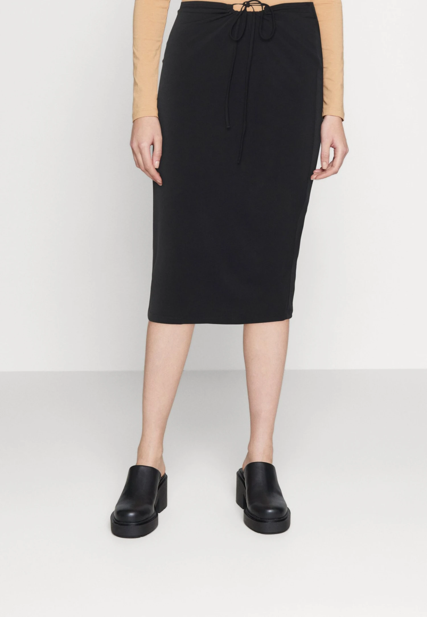 Even&Odd Jupe Crayon - Black 3 Even&Odd Jupe Crayon - Black