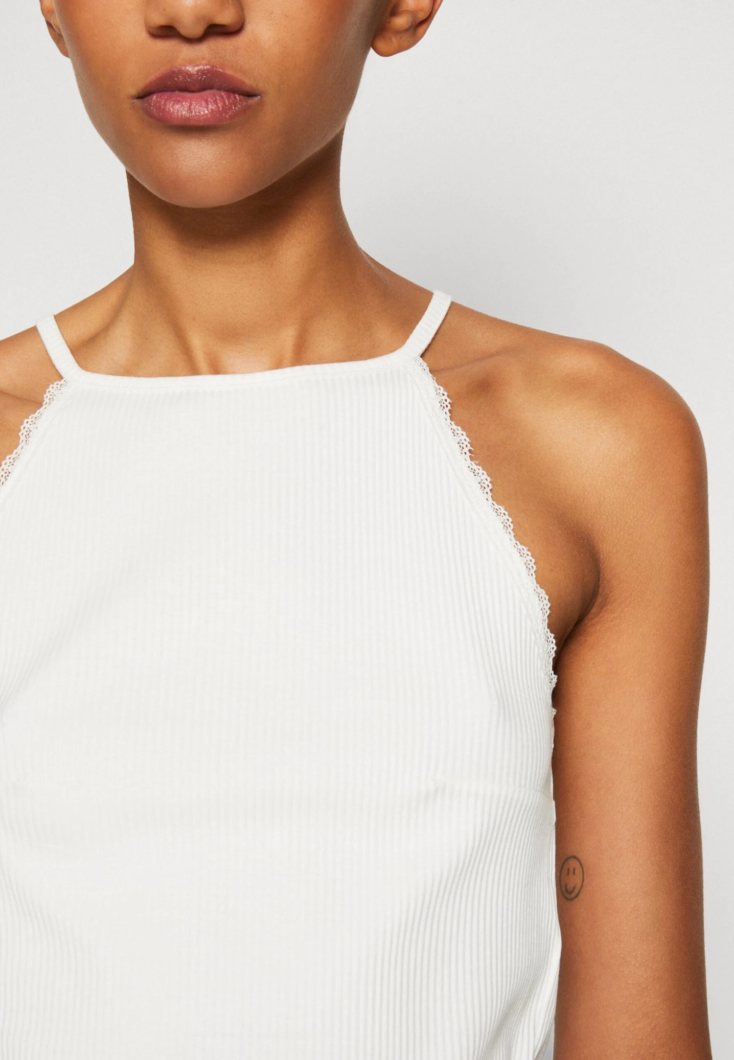 Even&Odd Débardeur - Off-White 8 Even&Odd Débardeur - Off-White – Image 6