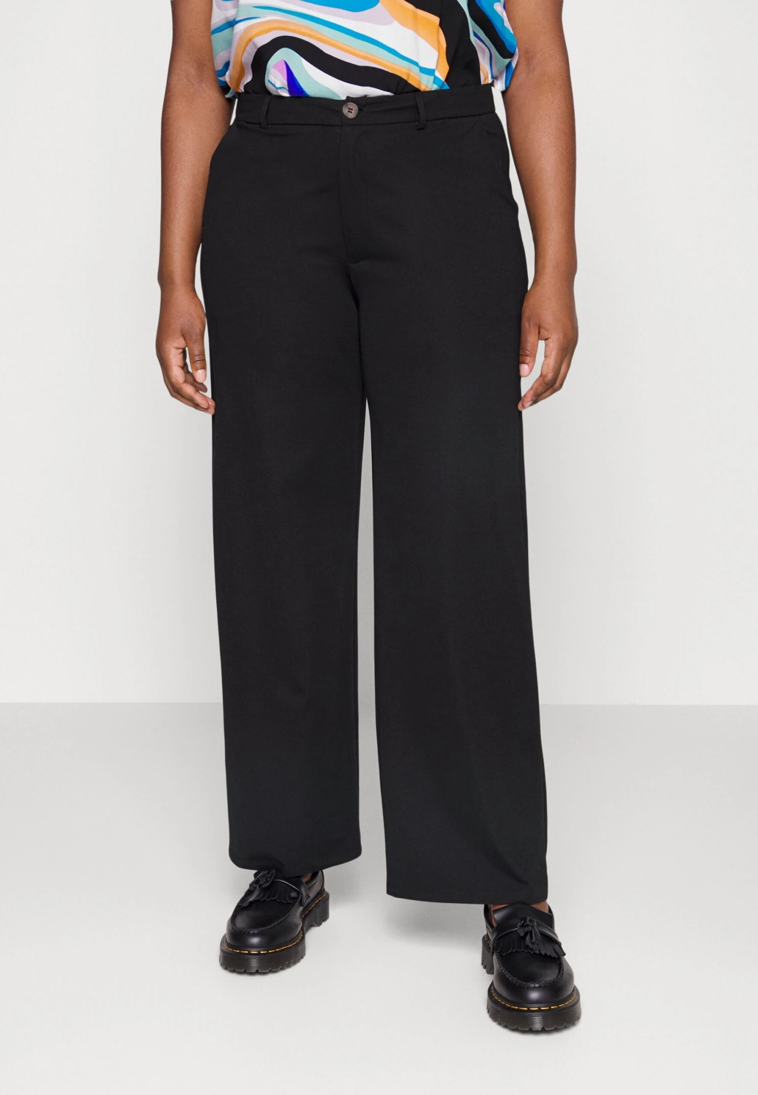 Tailored Wide Trouser - Pantalon Classique - Black 3 Tailored Wide Trouser - Pantalon Classique - Black