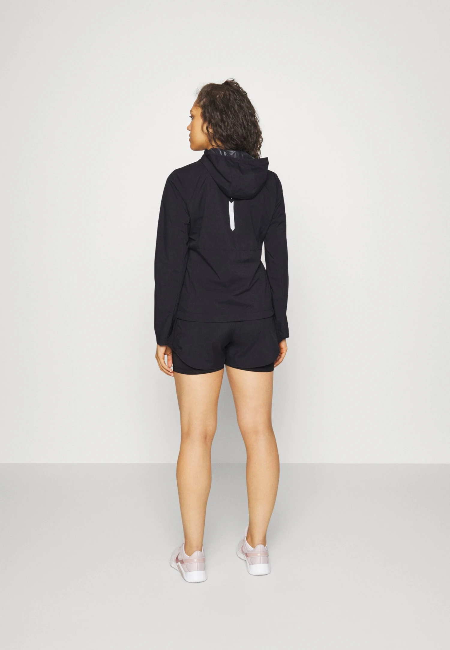 Veste De Running - Black 5 Veste De Running - Black – Image 3