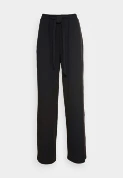 Even&Odd Belt Detail Wide Leg Pants - Pantalon Classique - Black -Even&Odd 8db4dc9593744c85bd2078434f652a50