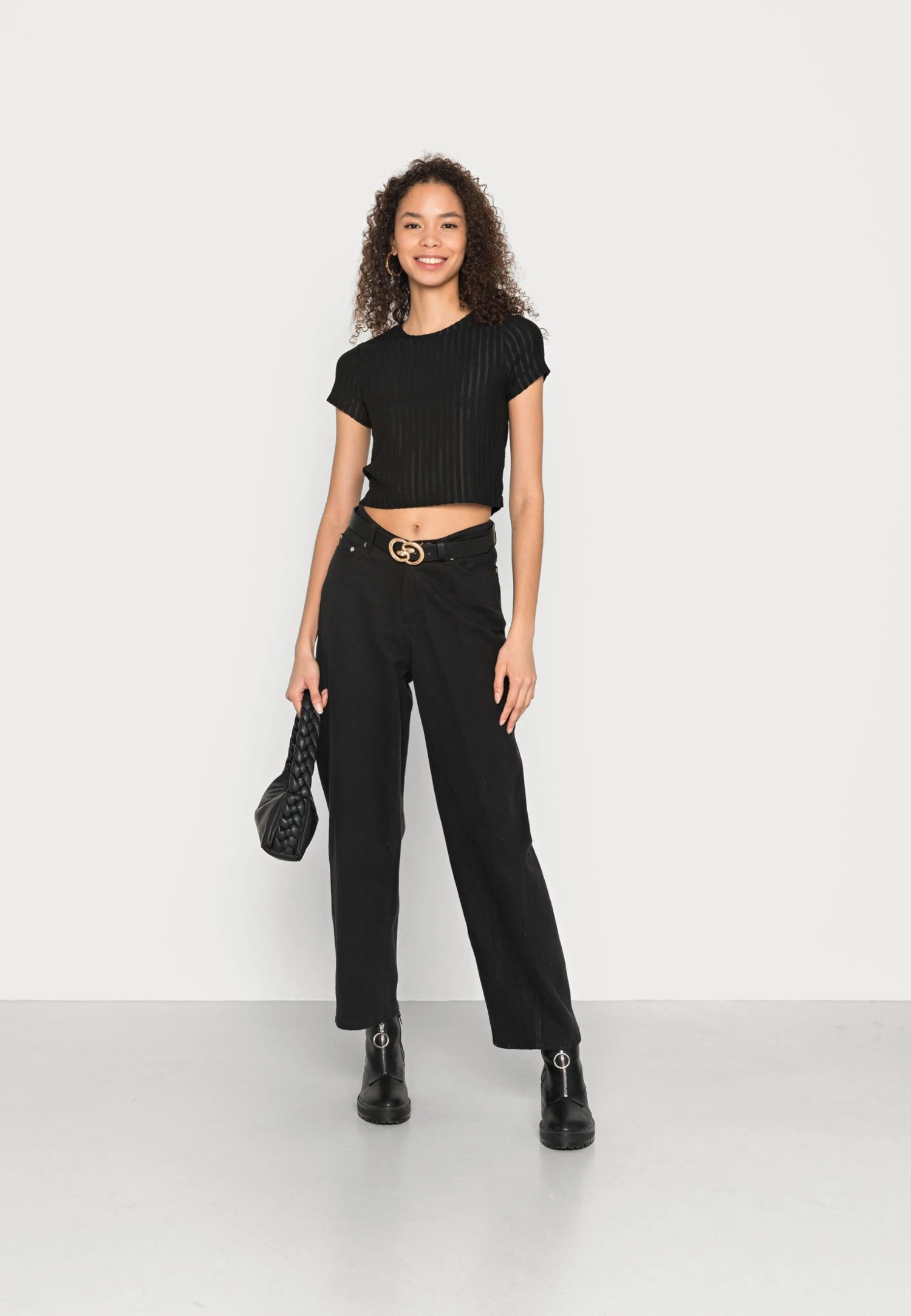 Even&Odd T-Shirt Basique - Black 4 Even&Odd T-Shirt Basique - Black – Image 2