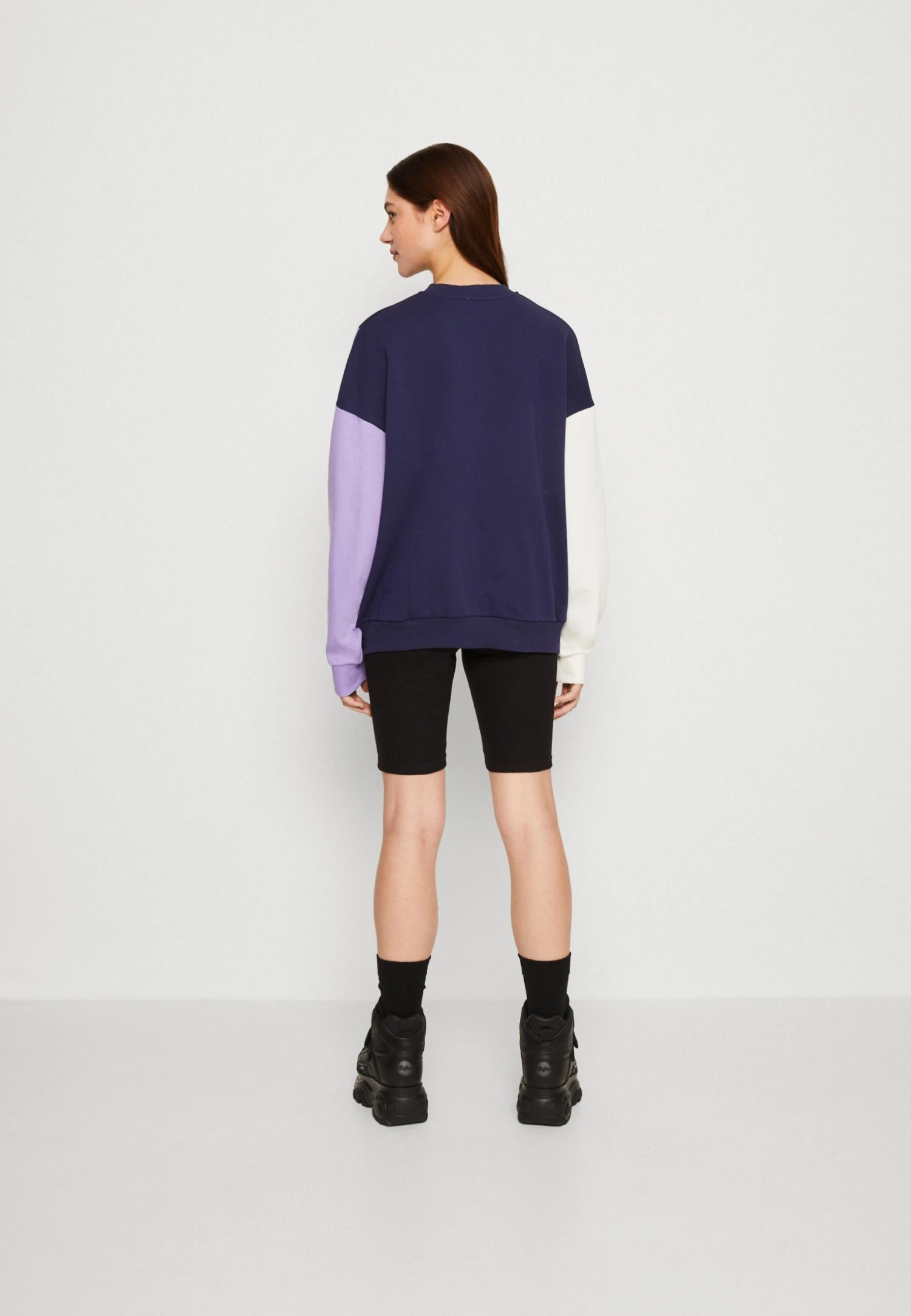 Even&Odd Sweatshirt - Dark Blue/Purple/Off-White 5 Even&Odd Sweatshirt - Dark Blue/Purple/Off-White – Image 3