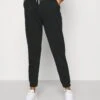 Even&Odd Regular Fit Jogger With Contrast - Pantalon De Survêtement - Black 2 Even&Odd Regular Fit Jogger With Contrast - Pantalon De Survêtement - Black -Even&Odd 9841a39b4f2d499daaf7ad71bd7a9395