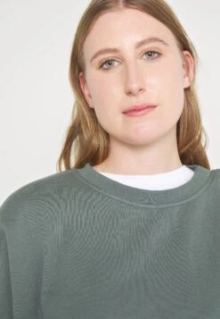 Even&Odd Sweatshirt - Green 19 Even&Odd Sweatshirt - Green -Even&Odd 9a97f43bda64480698ab135423109999