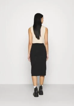 Even&Odd 2 Pack - Jupe Crayon - Black/Bordeaux 11 Even&Odd 2 Pack - Jupe Crayon - Black/Bordeaux -Even&Odd 9c519fd4eb9d47f5965293b3587311ba