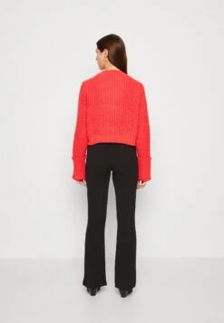 Even&Odd Pullover - Red 10 Even&Odd Pullover - Red -Even&Odd a3b6326e2bb147d69b65130eb8565aeb