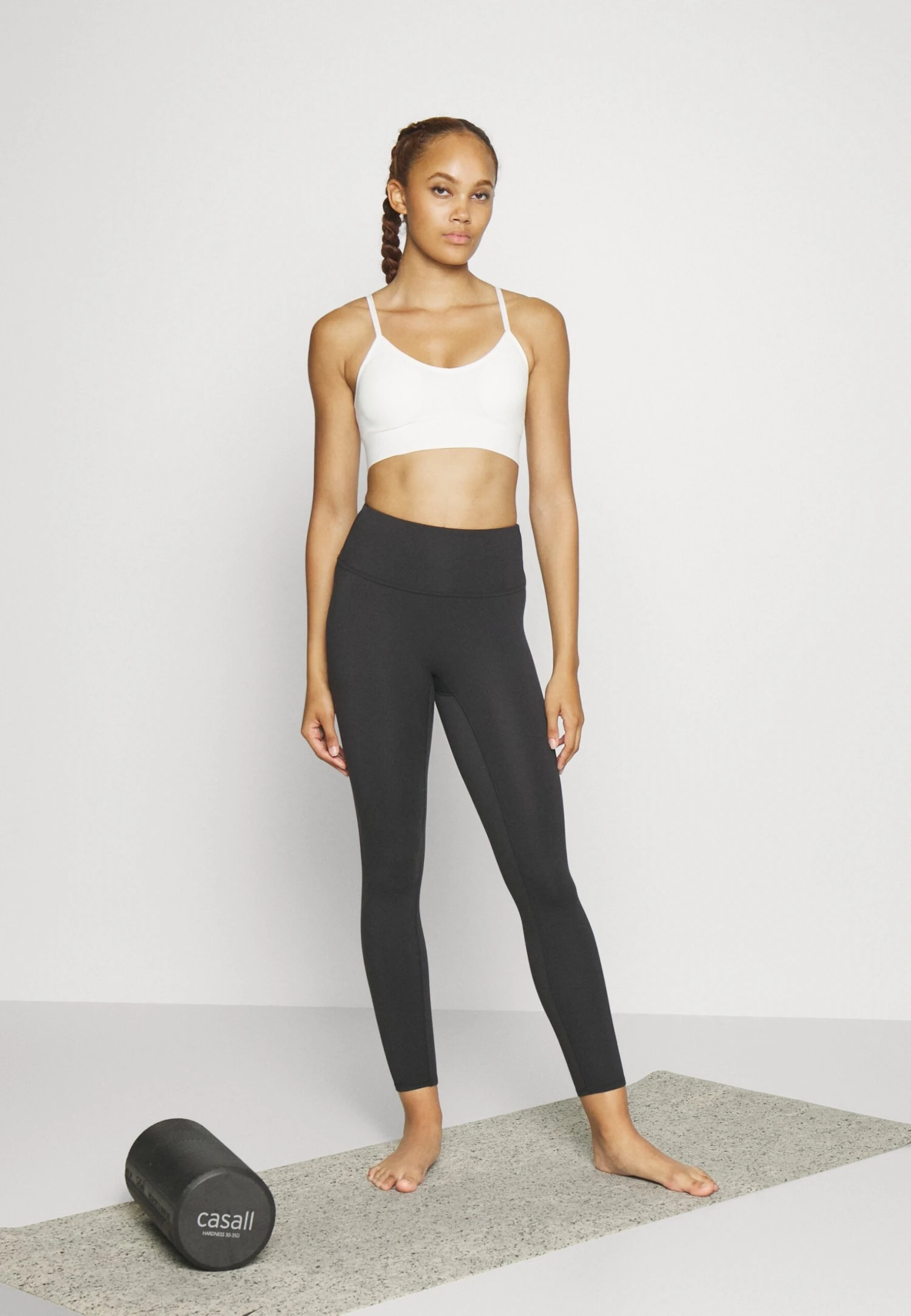 Brassières De Sport À Maintien Léger - Off-White 4 Brassières De Sport À Maintien Léger - Off-White – Image 2