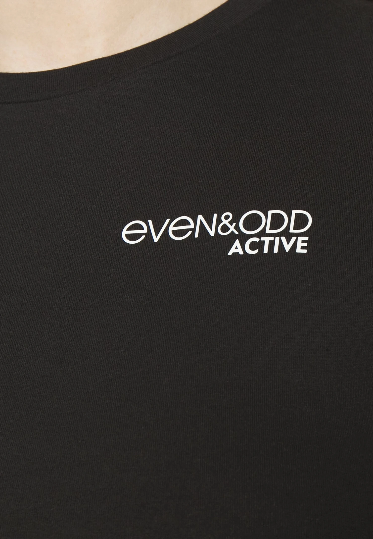 T-Shirt Basique - Black 7 T-Shirt Basique - Black – Image 5