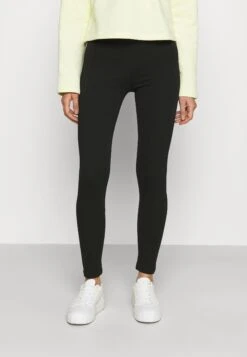 Even&Odd Set - Short - Black -Even&Odd c69c35ac444c4bc4a667e87d3a11b230