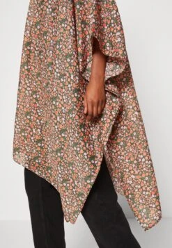 Even&Odd Veste Légère - Red -Even&Odd d4a1df55eb0d4c89b0f91c2e39074a50