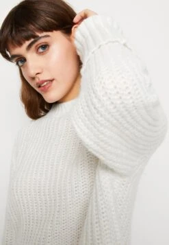 Even&Odd Pullover - White -Even&Odd d9fc780ff94e410d995f512f98aee76e