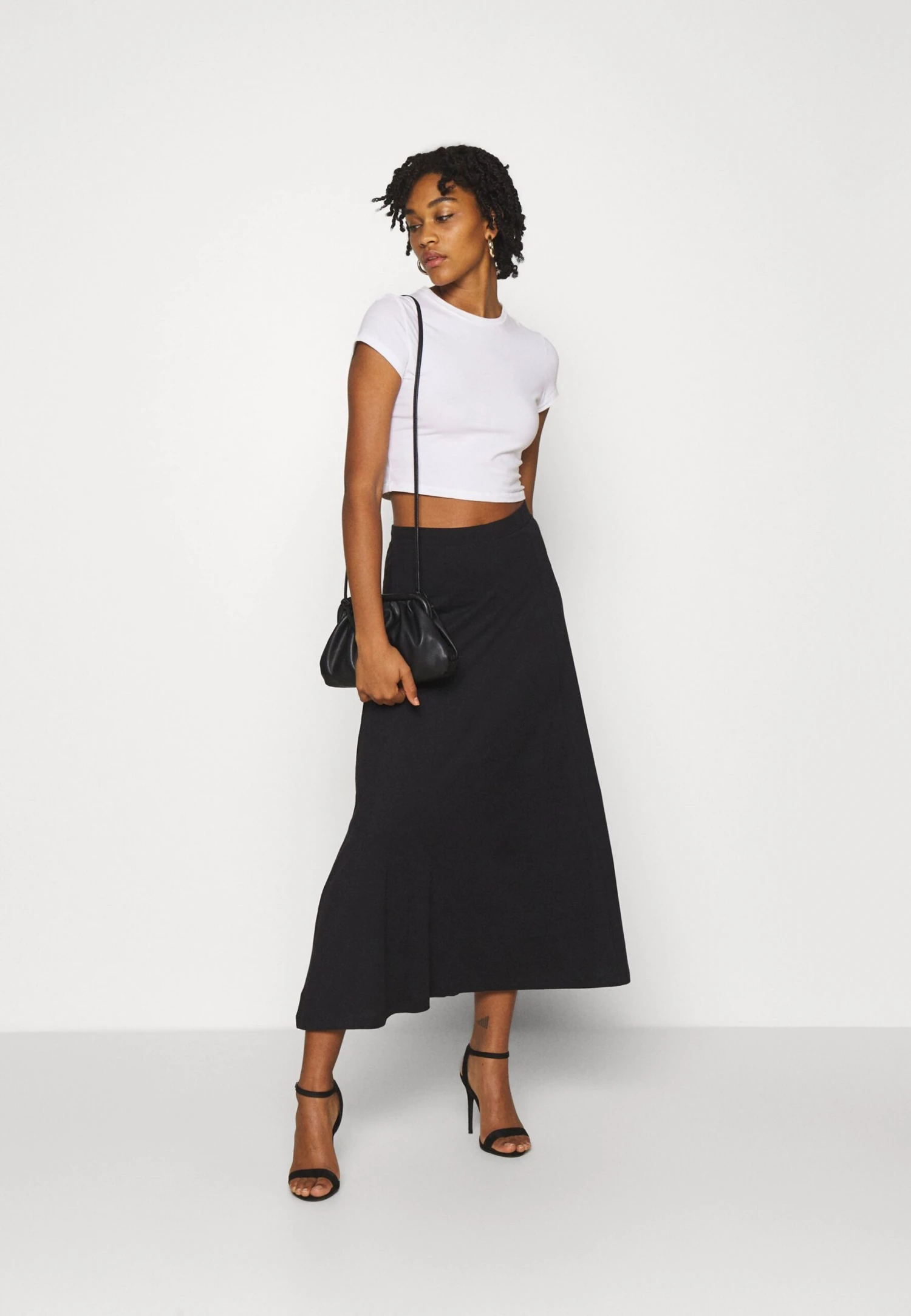 Even&Odd Basic Maxi Skirt - Jupe Trapèze - Black 4 Even&Odd Basic Maxi Skirt - Jupe Trapèze - Black – Image 2