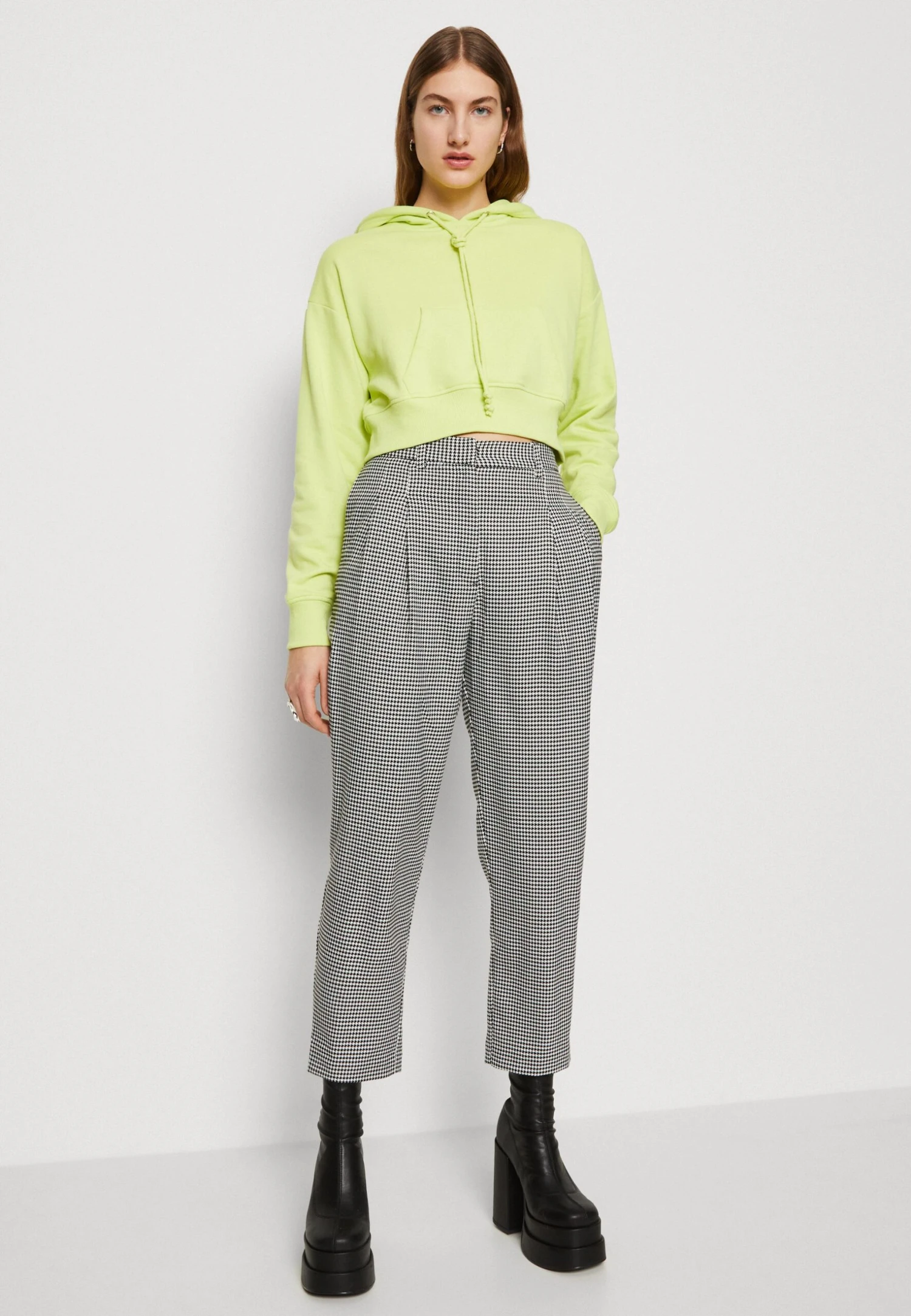 Even&Odd Sweatshirt - Light Green 6 Even&Odd Sweatshirt - Light Green – Image 4