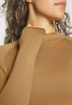 T-Shirt À Manches Longues - Light Brown 11 T-Shirt À Manches Longues - Light Brown -Even&Odd ed49317df0b8496cb56a63290cabe9ba