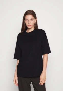 2 Pack - T-Shirt Basique - Lilac/Black 11 2 Pack - T-Shirt Basique - Lilac/Black -Even&Odd fcfe90e4cd5e4cba97e77358c42a4bb2